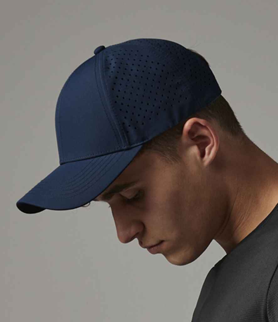 Beechfield Laser Performance Trucker Cap - Navy