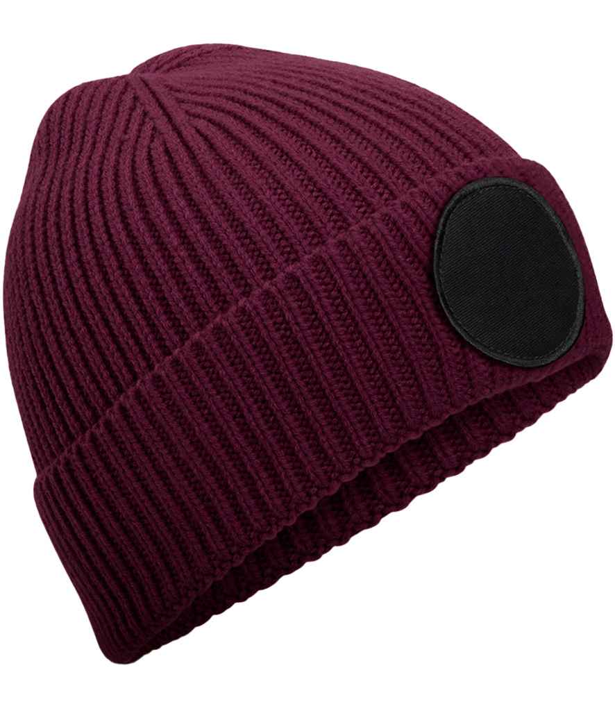 Beechfield Circular Fashion Patch Beanie - Burgundy/Black