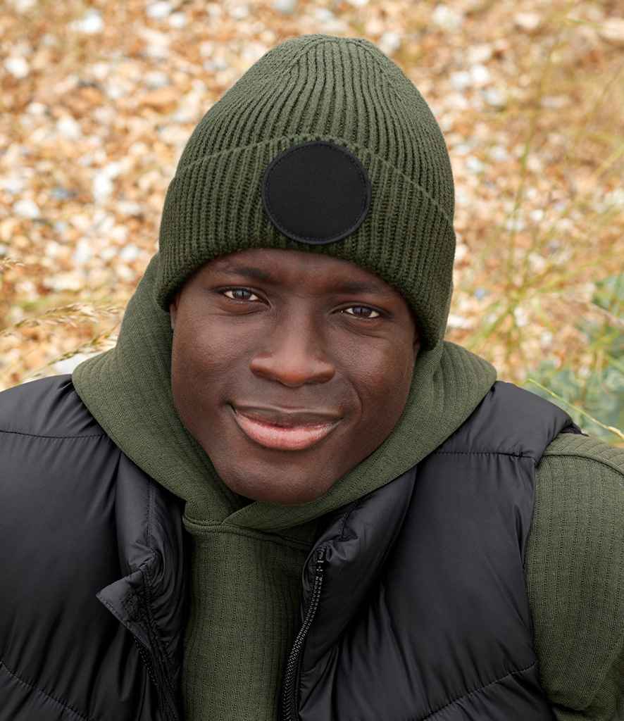 Beechfield Circular Fashion Patch Beanie - Olive Green/Black