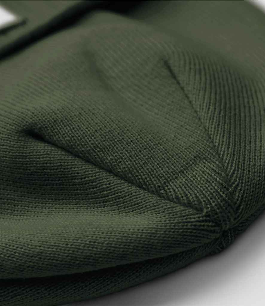 Beechfield Appliqué Patch Beanie - Olive Green/White