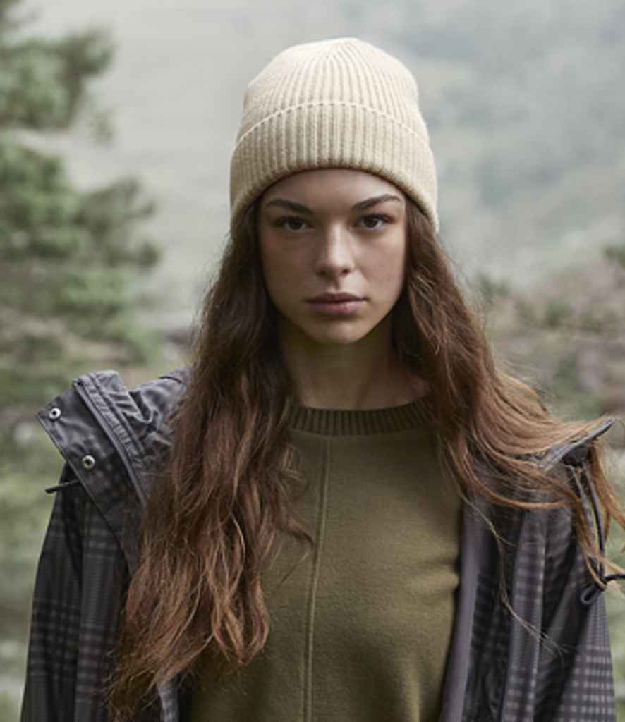 Beechfield Engineered Knit Ribbed Beanie - Oatmeal