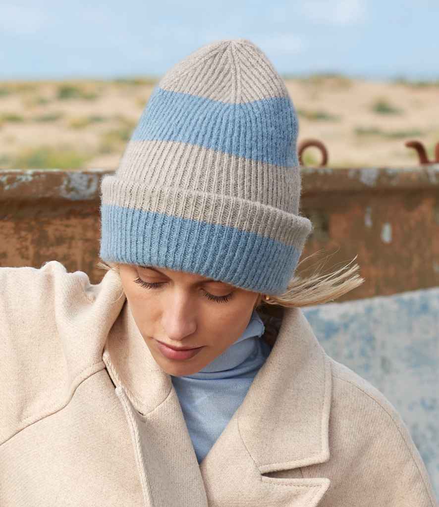 Beechfield Colour Block Beanie - Natural Stone/Dusty Blue