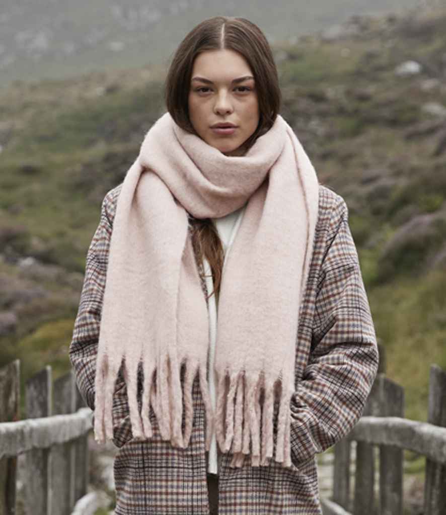 Beechfield Fluffy Scarf - Blush Pink
