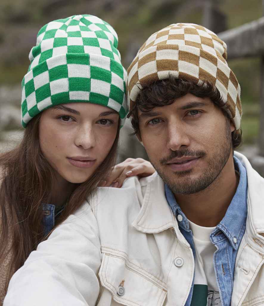 Beechfield Checkerboard Beanie - Kelly Green/Off White