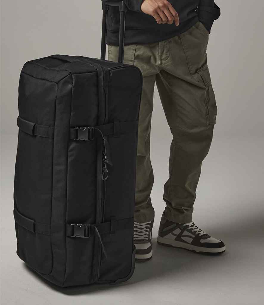 BagBase Escape Check-In Wheelie Bag - Black