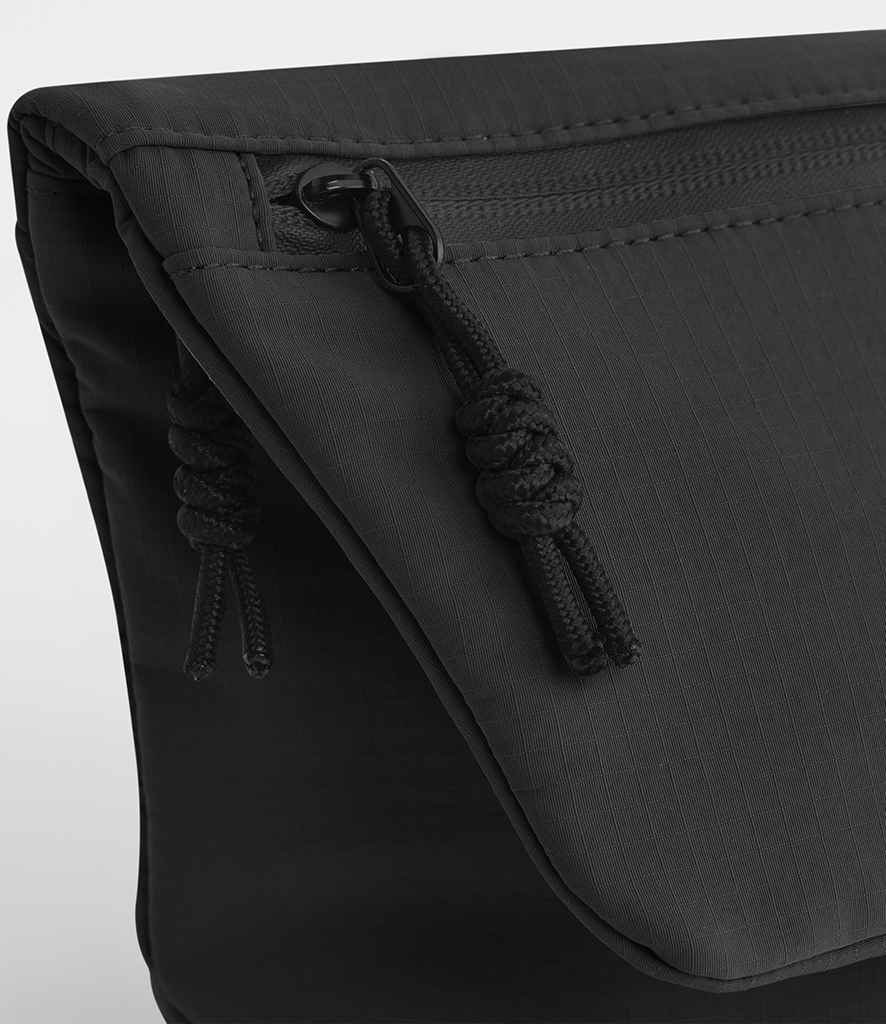 BagBase Minimal Lifestyle Mini Messenger Bag - Black