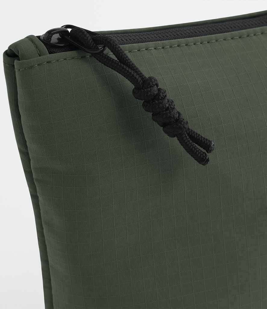 BagBase Minimal Lifestyle Pouch - Pine Green
