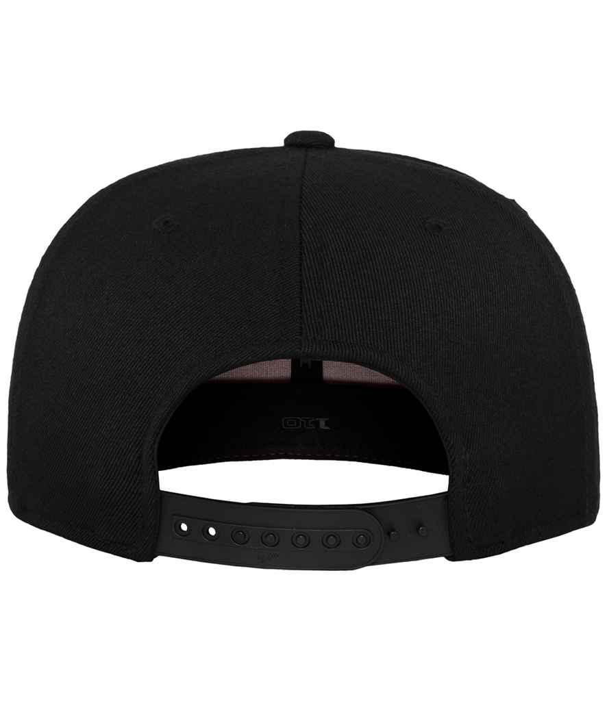 Flexfit Fitted Snapback Cap - Black