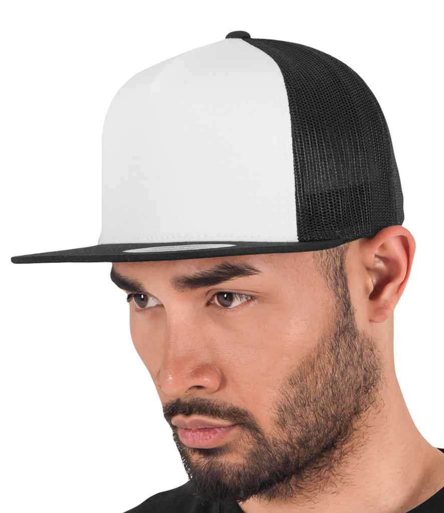 Flexfit Contrast Trucker Cap - Black/White