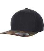 Flexfit Two Tone Classic Camo Snapback Cap - Black/Green Camo