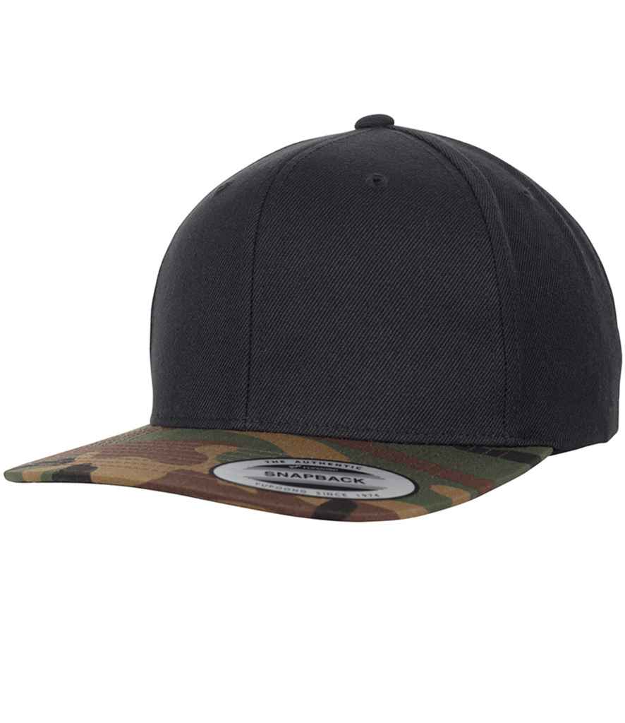 Flexfit Two Tone Classic Camo Snapback Cap - Black/Green Camo