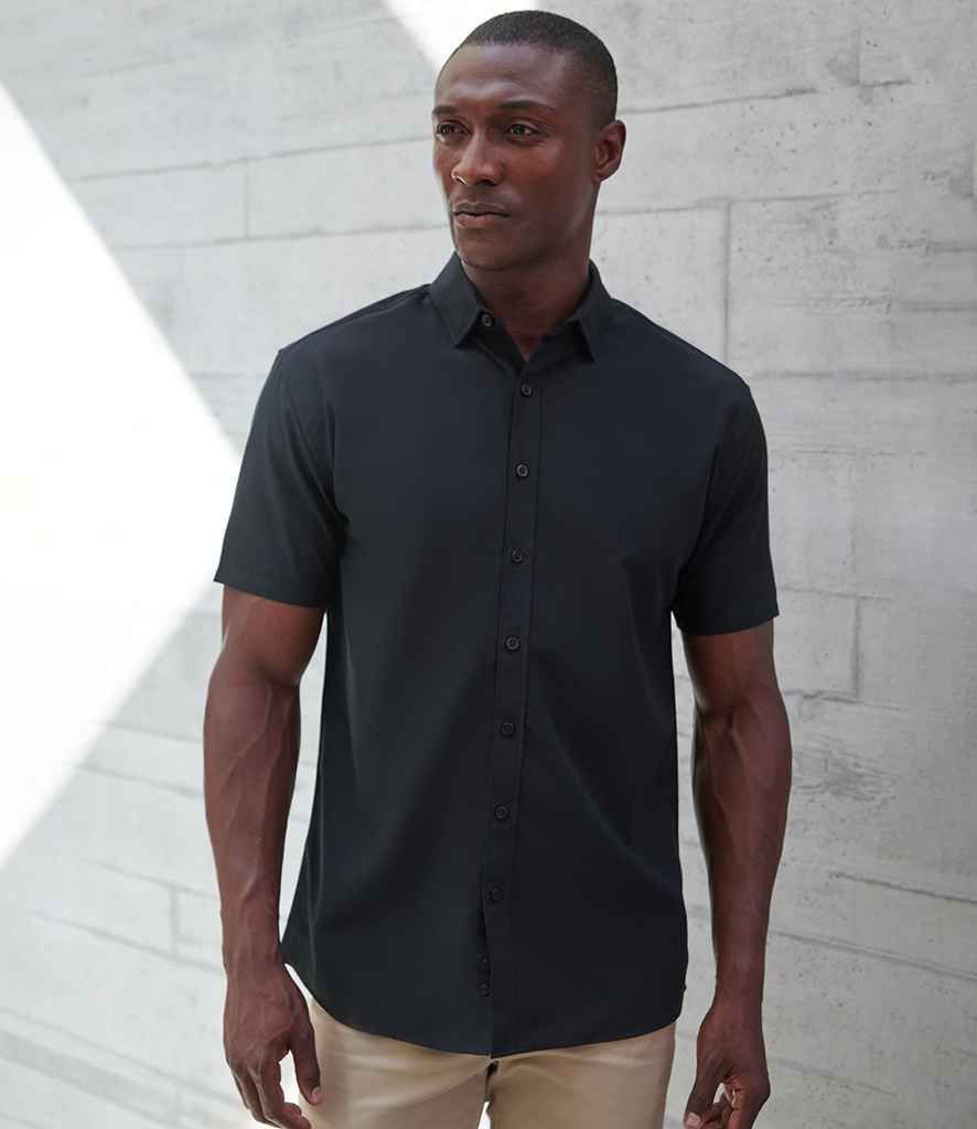 Henbury Short Sleeved Cotton Feel Coolplus® Shirt - Black