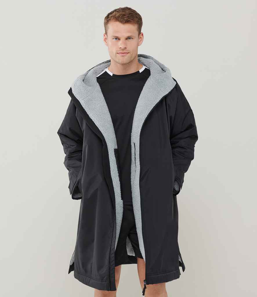 Finden + Hales Adults All Weather Robe - Black