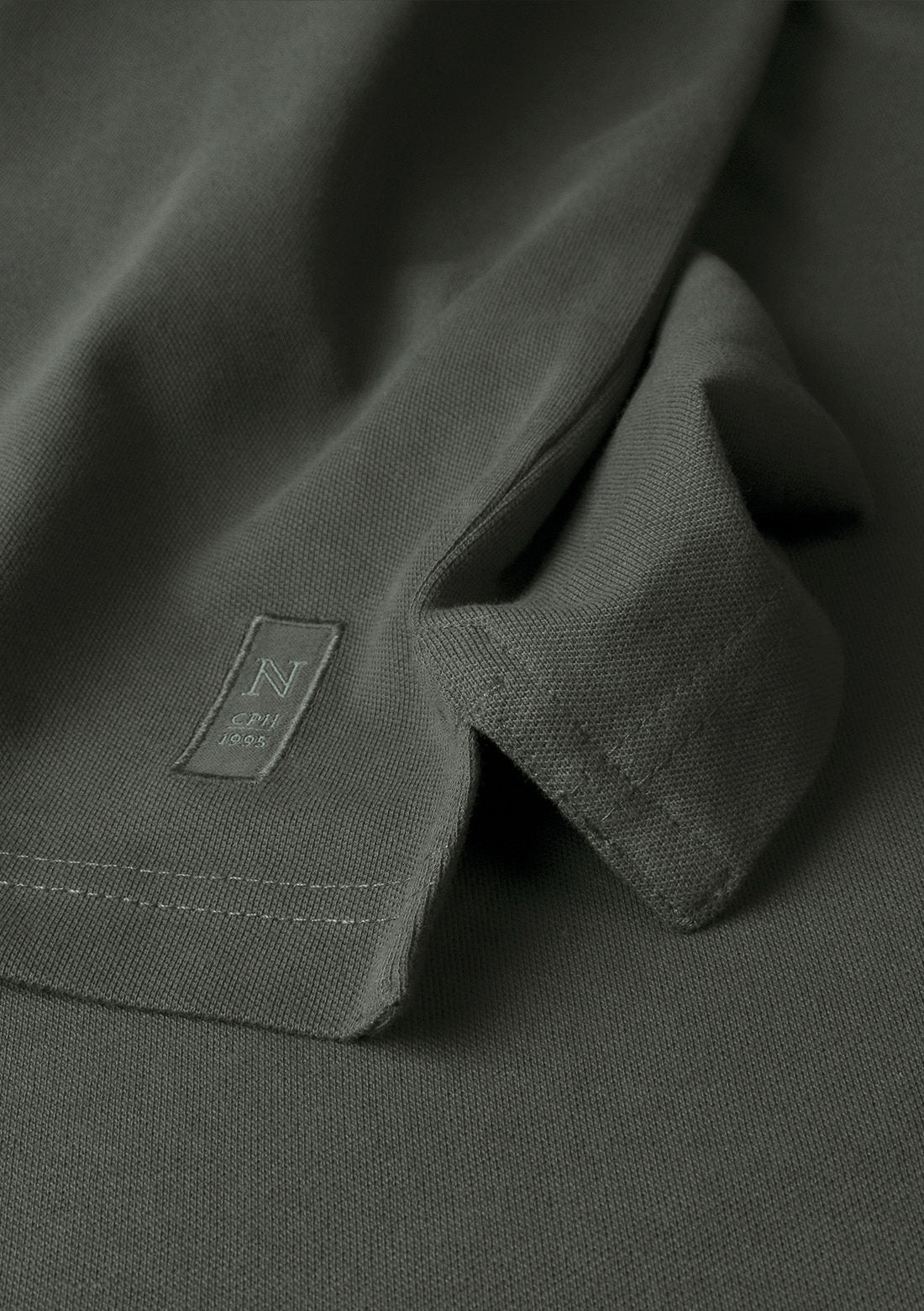NB52M_LS40_2026.jpg