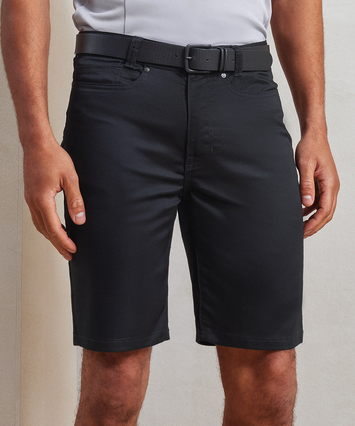 Performance chino shorts