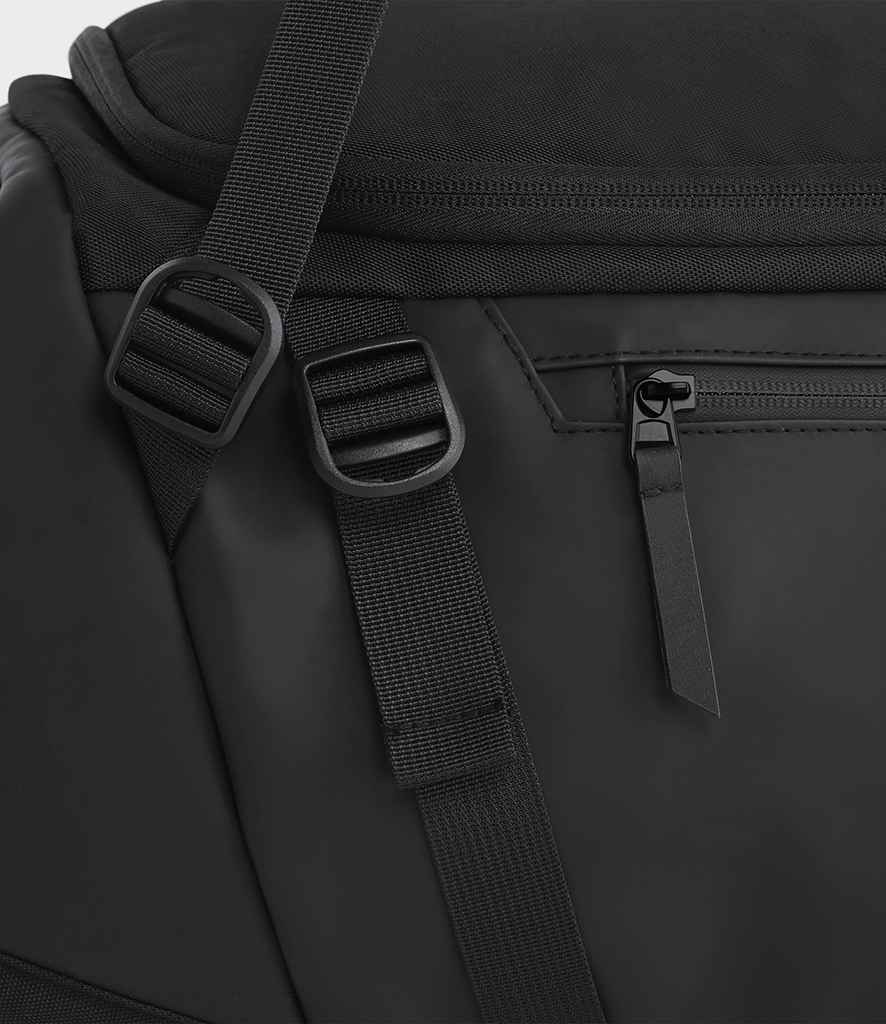 Quadra Zurich 45 Litre Hybrid Holdall - Black