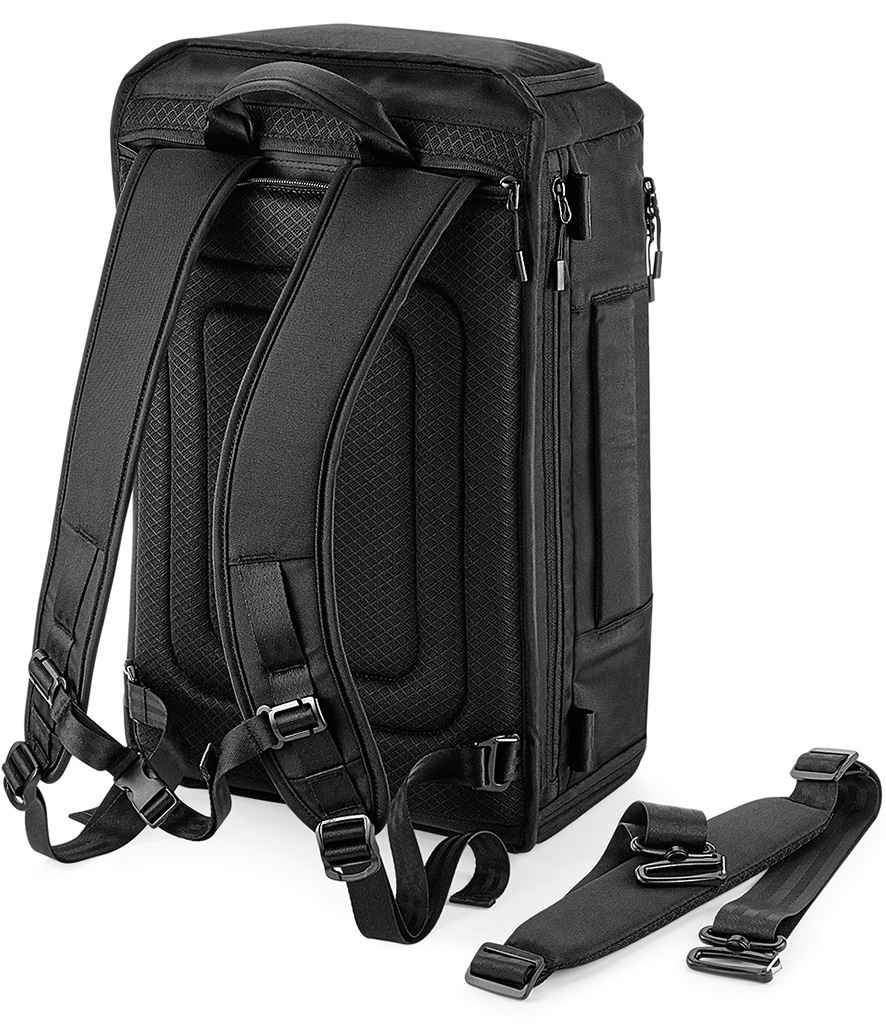 Quadra Pitch Black 72 Hour Weekender - Black