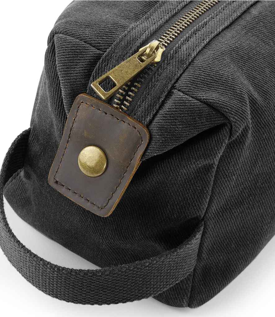 Quadra Heritage Waxed Canvas Wash Bag - Black
