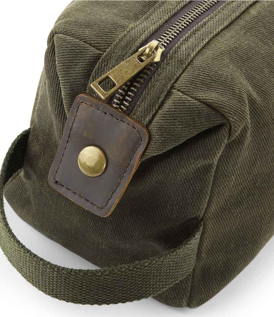 Quadra Heritage Waxed Canvas Wash Bag - Olive Green
