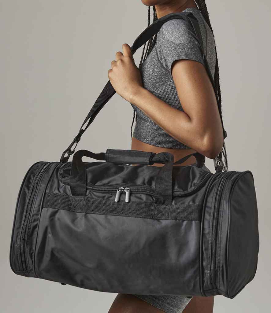 Quadra Sports Holdall - Black