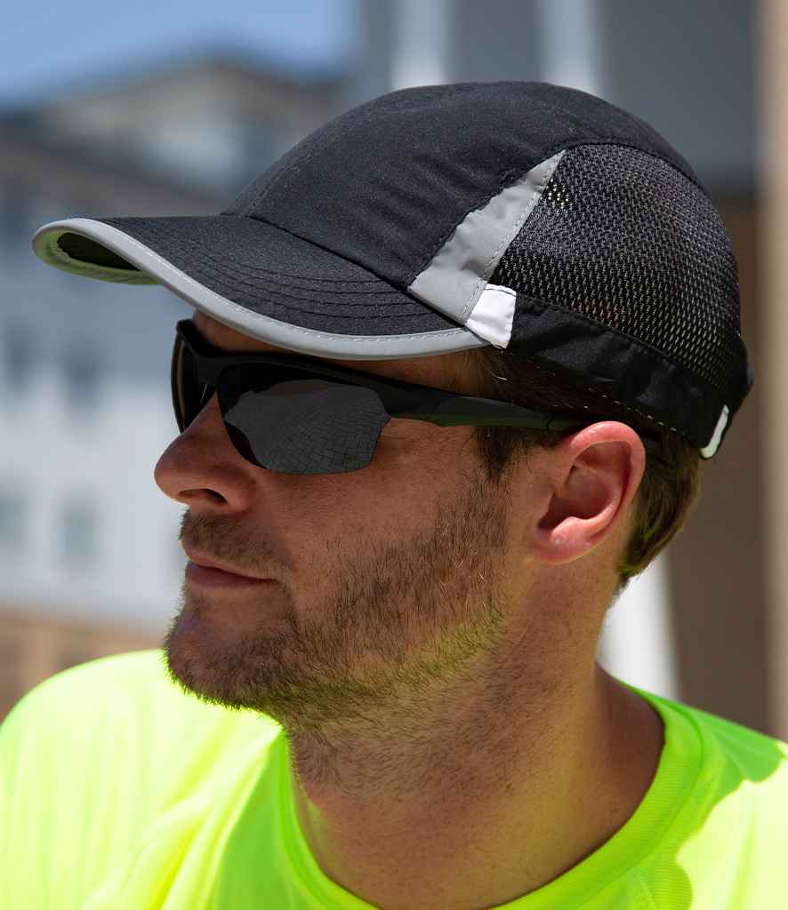 Spiro Sport Cap - Black/White