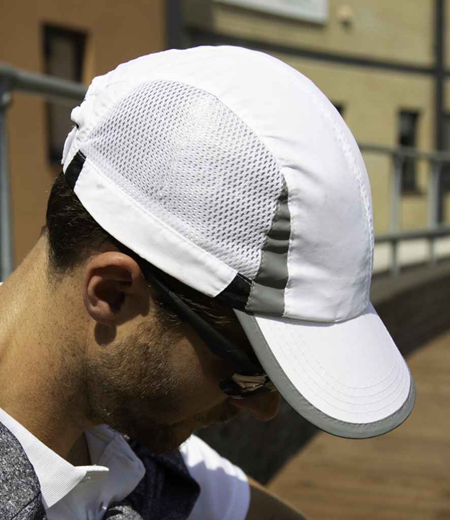 Spiro Sport Cap - White/Black