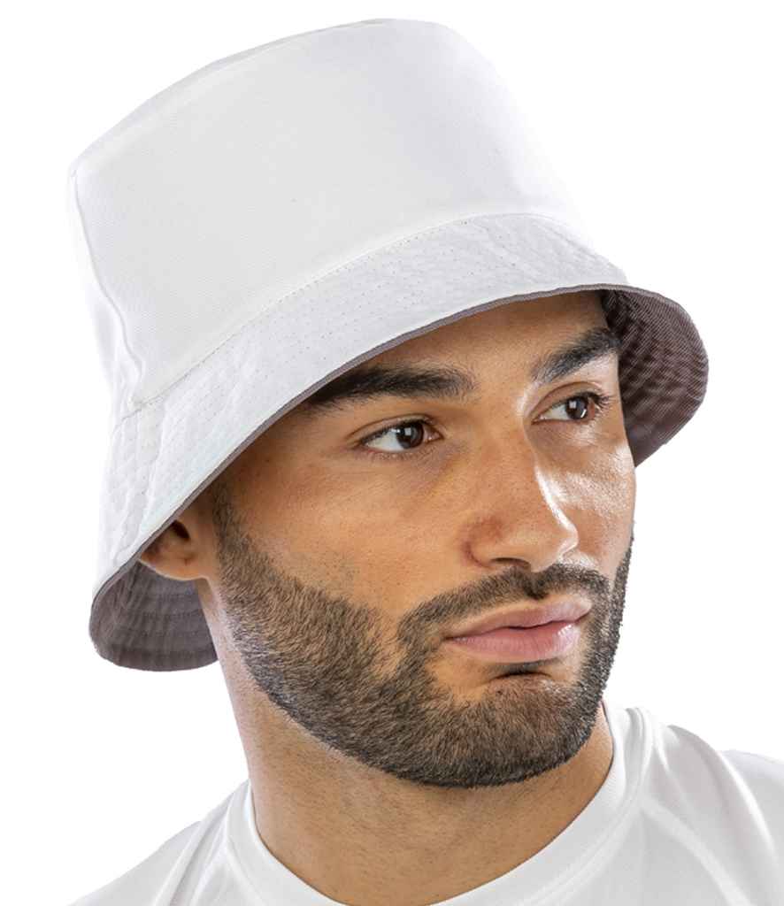 Result Recycled Core Reversible Bucket Hat - White/White