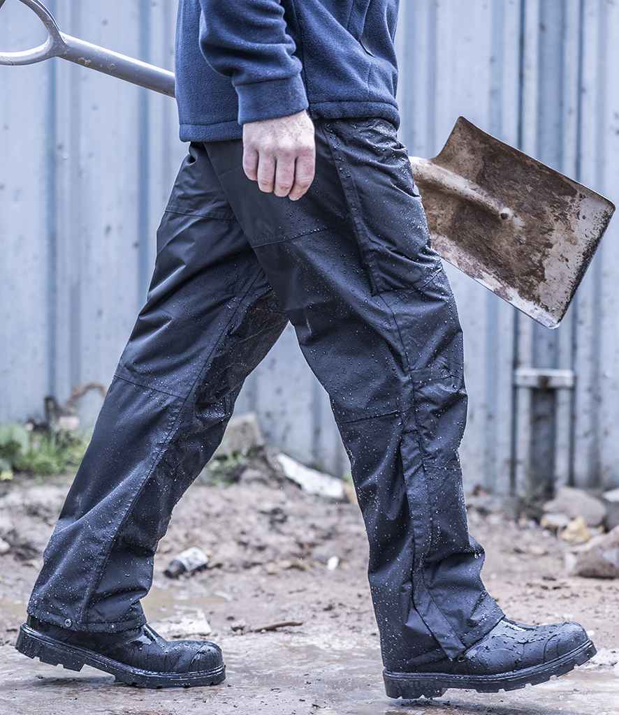 Regatta Wetherby Insulated Overtrousers - Black