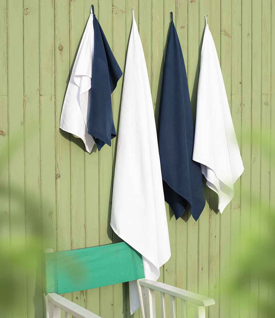 Towel City Quick Dry Beach Towel - White